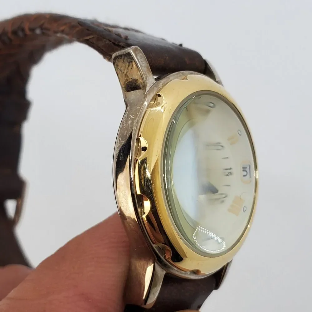 VTG Guess Women's Watch 27MM Roman Numerals Date Brown Leather Bands New Battery